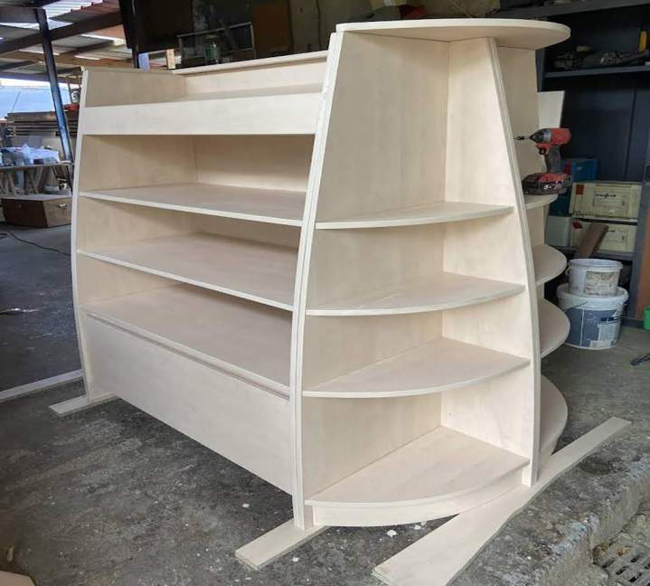 Fabrication de mobiliers bois Saint-Denis