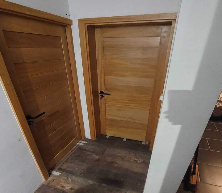 Fabrication de porte en bois Saint-Denis